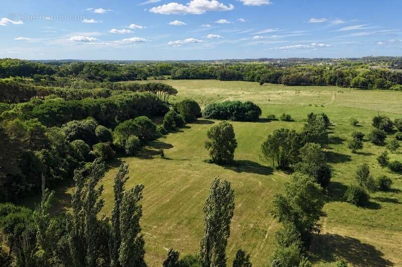 Terrain à SOMMIERES