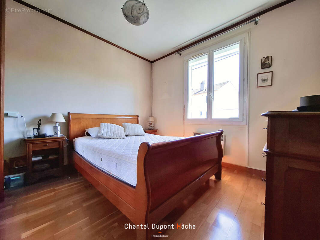 CHARTRES AGGLOMERATION - Maison sur sous-sol avec 3 chambres et jardin - photo 7