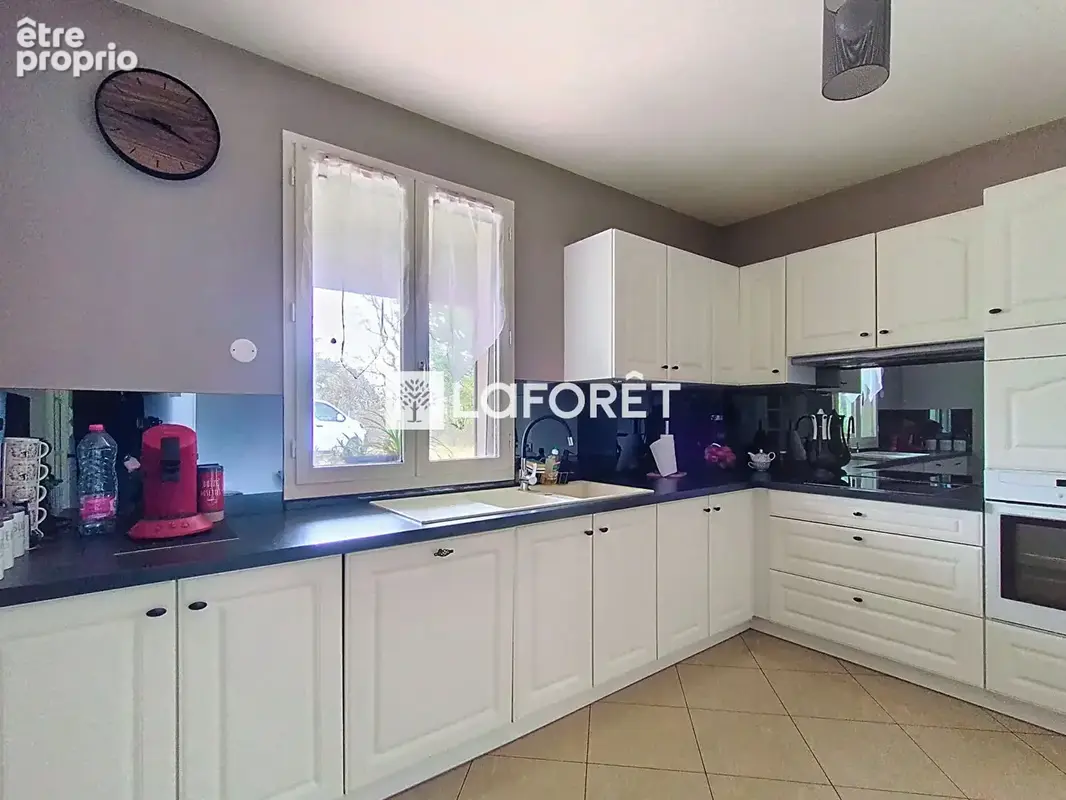 Maison 4 pièce(s) 95 m2 avec piscine et dépendance - photo 6