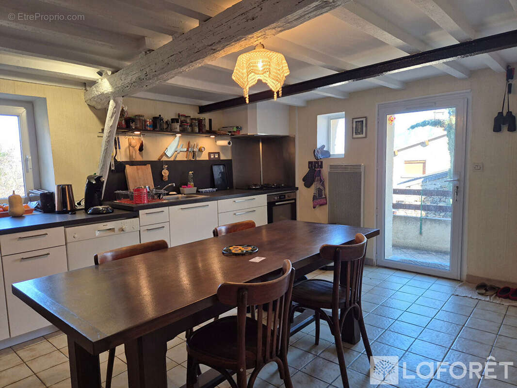 Maison Escaro avec jardin et dépendance - photo 3
