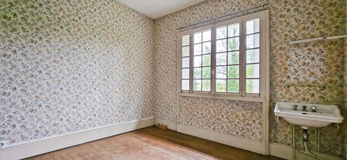 Maison à VAILLY-SUR-AISNE