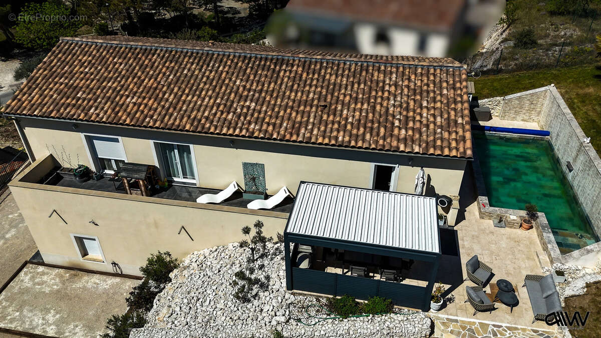 Villa contemporaine 2018 de 150m2  dpe a  piscine pierre de bali  300m du village  caumont-sur-durance - photo 6