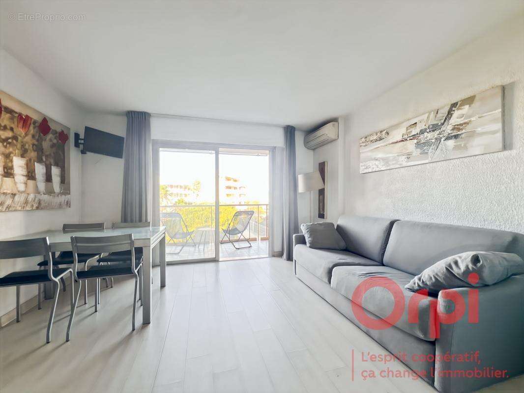 Appartement à FREJUS