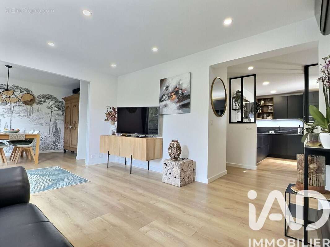 Photo 2 - Maison à BANDOL