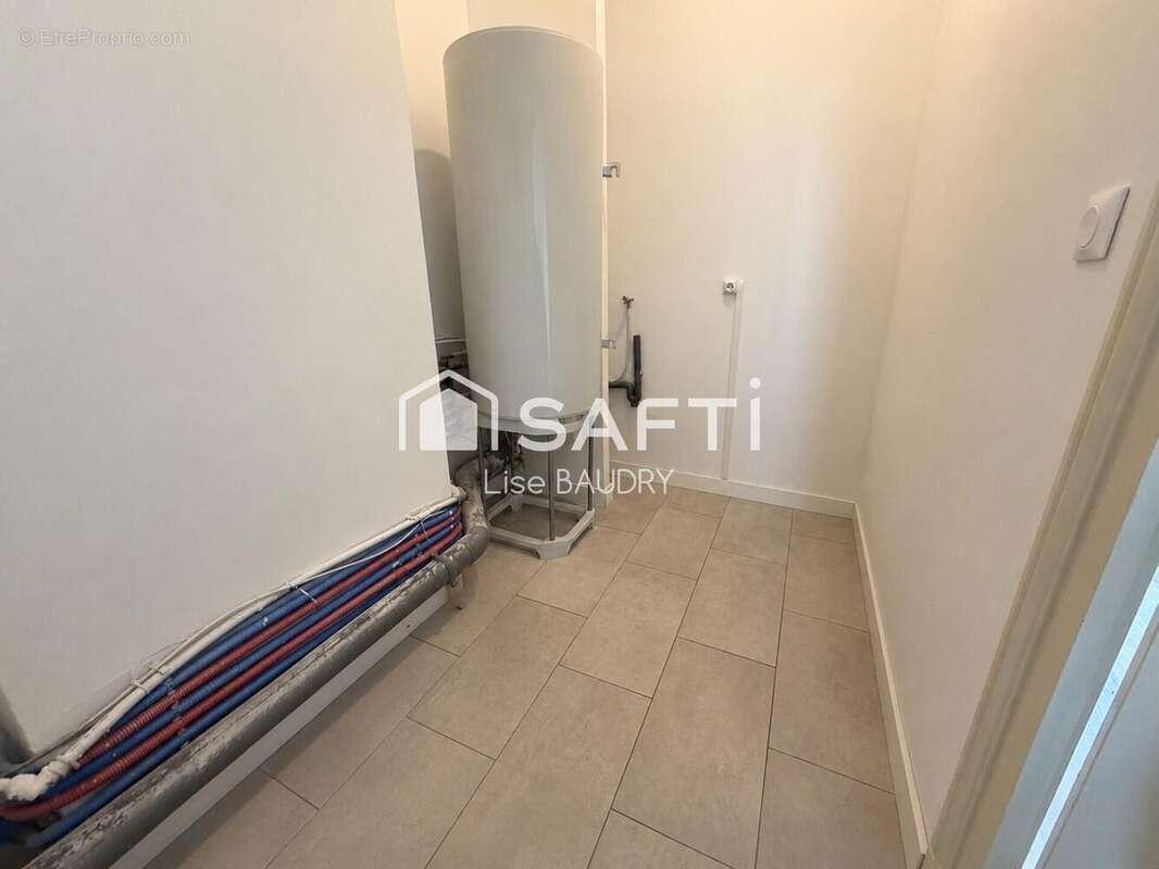 Photo 8 - Appartement à FONTENAY-LE-COMTE