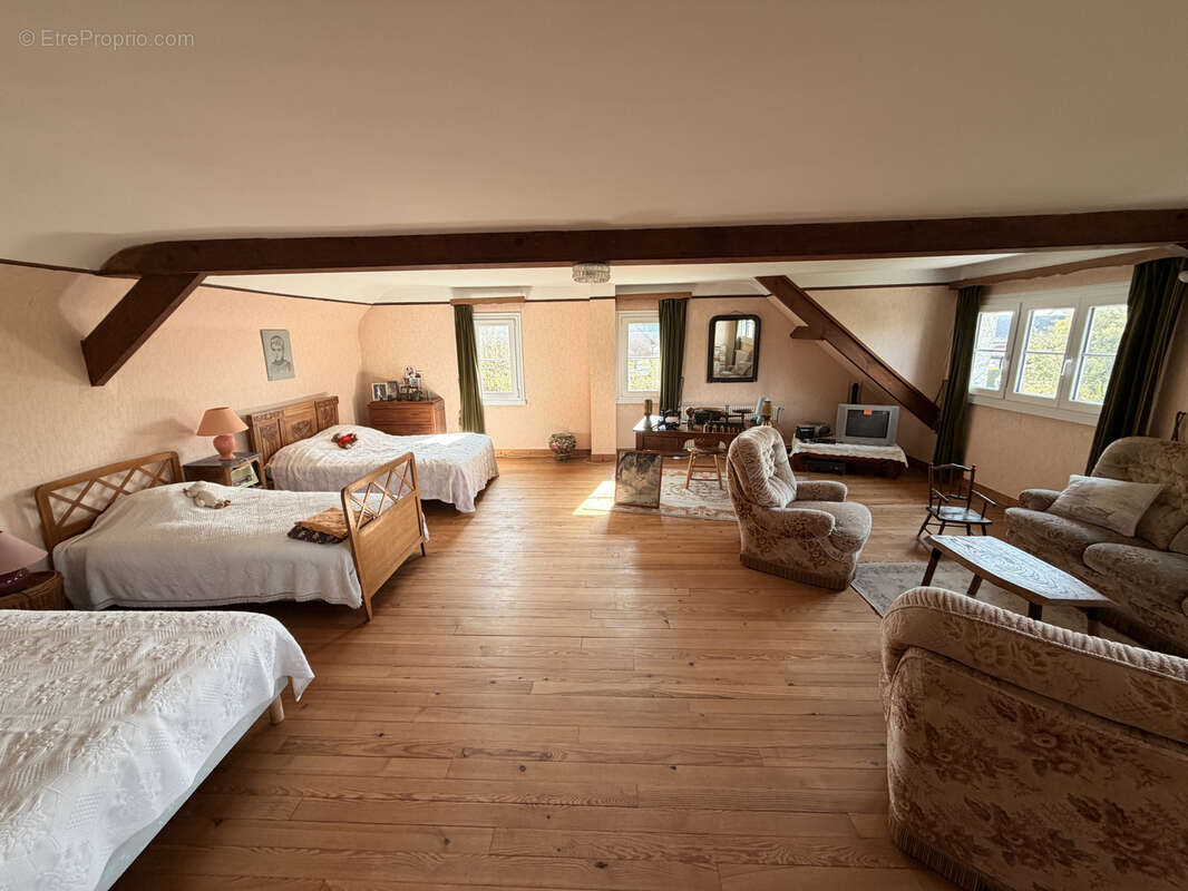 Maison à FRIAUCOURT