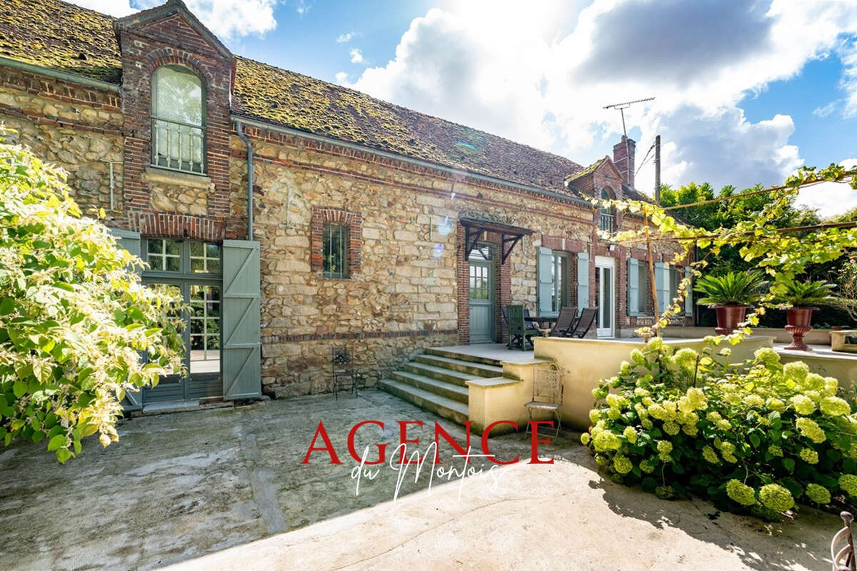 Maison à NOGENT-SUR-SEINE