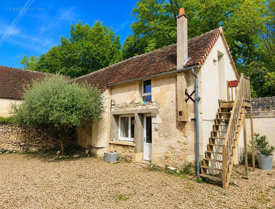 Photo 1 - Maison à YZEURES-SUR-CREUSE