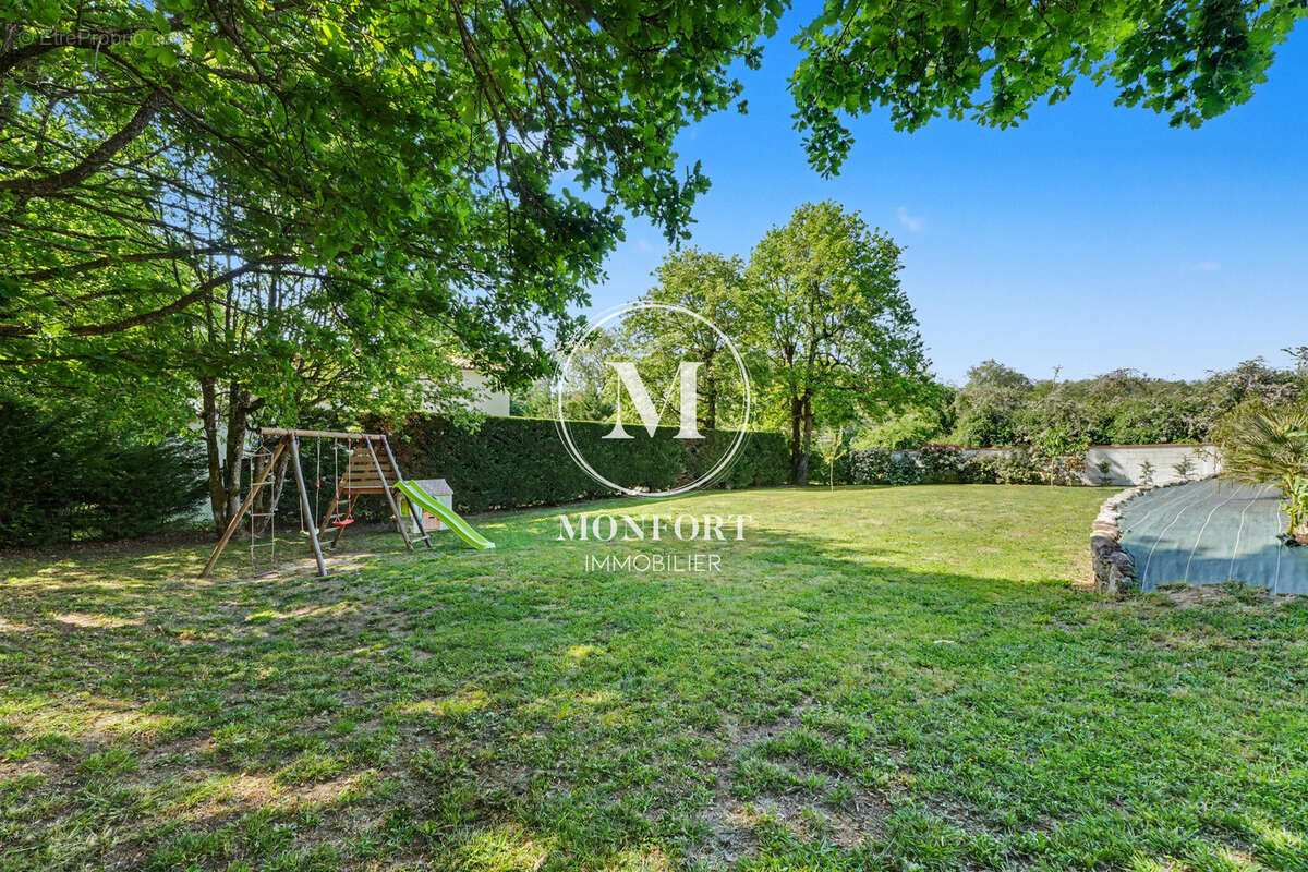 Villa familiale avec T1 indépendant, piscine. - photo 21