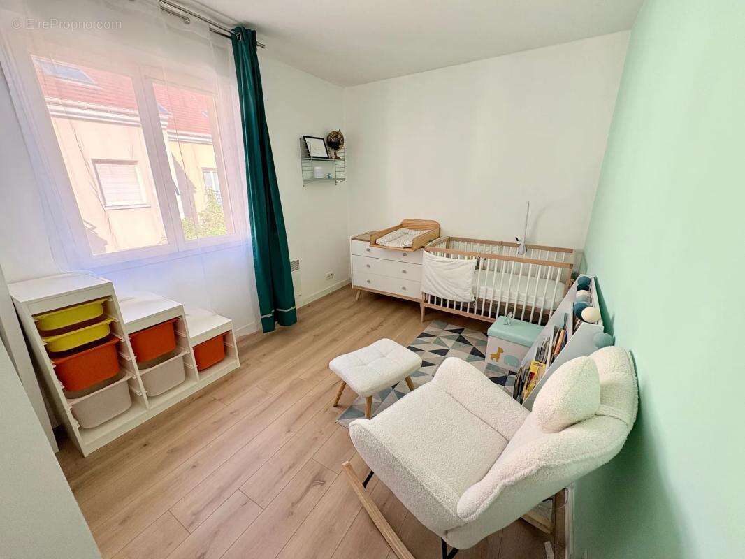 Appartement à LIMEIL-BREVANNES