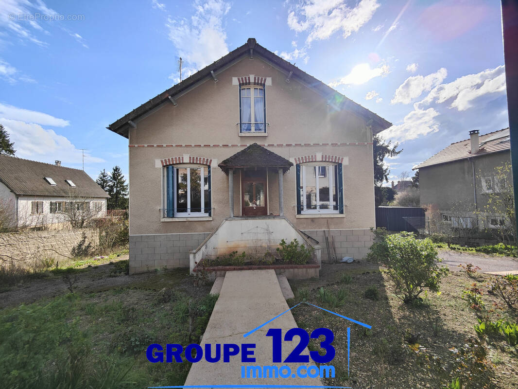 Maison à JOIGNY