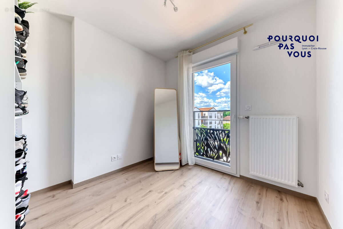 Appartement à SAINT-LAURENT-DE-MURE