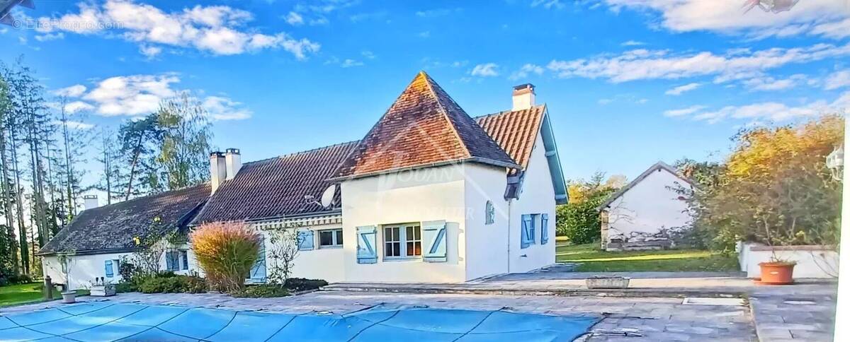 Maison à SAINT-PLAISIR