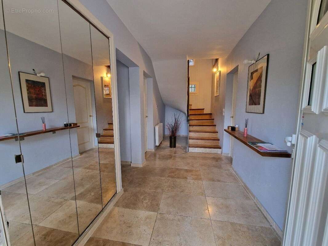 Photo 9 - Maison à SAINT-CLEMENT-DE-RIVIERE