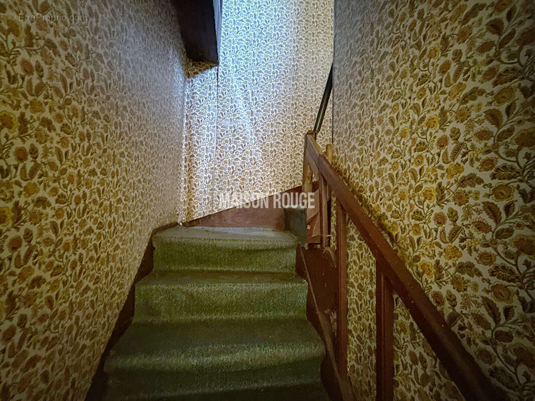 Maison à EPINIAC