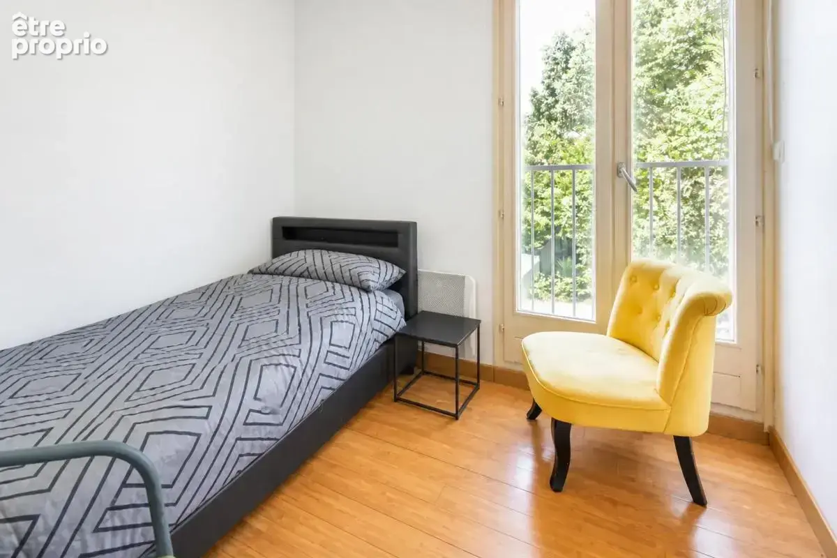 Maison de 5 pièces de 86 m² à Villepinte - photo 9