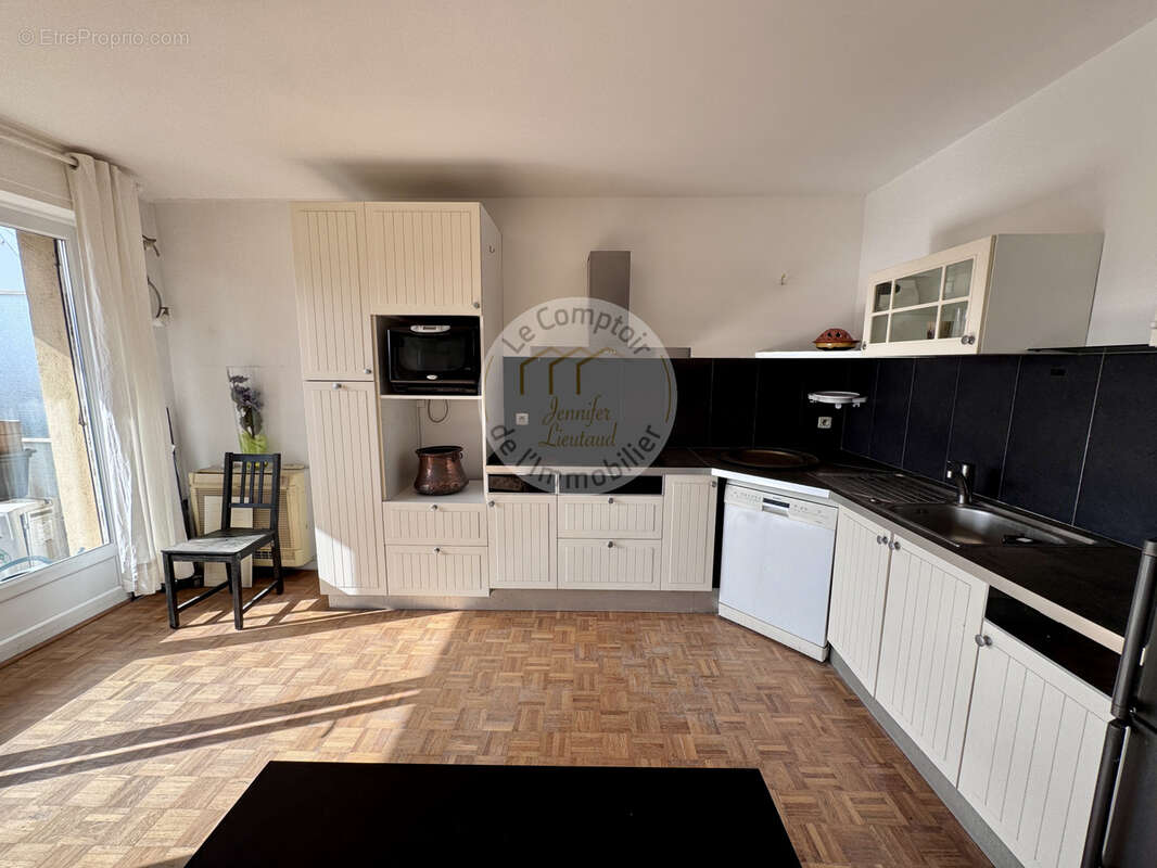 Appartement à MARSEILLE-10E