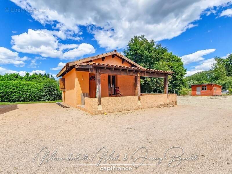 Maison 4 chambres + garage + dépendance aménagée - photo 18