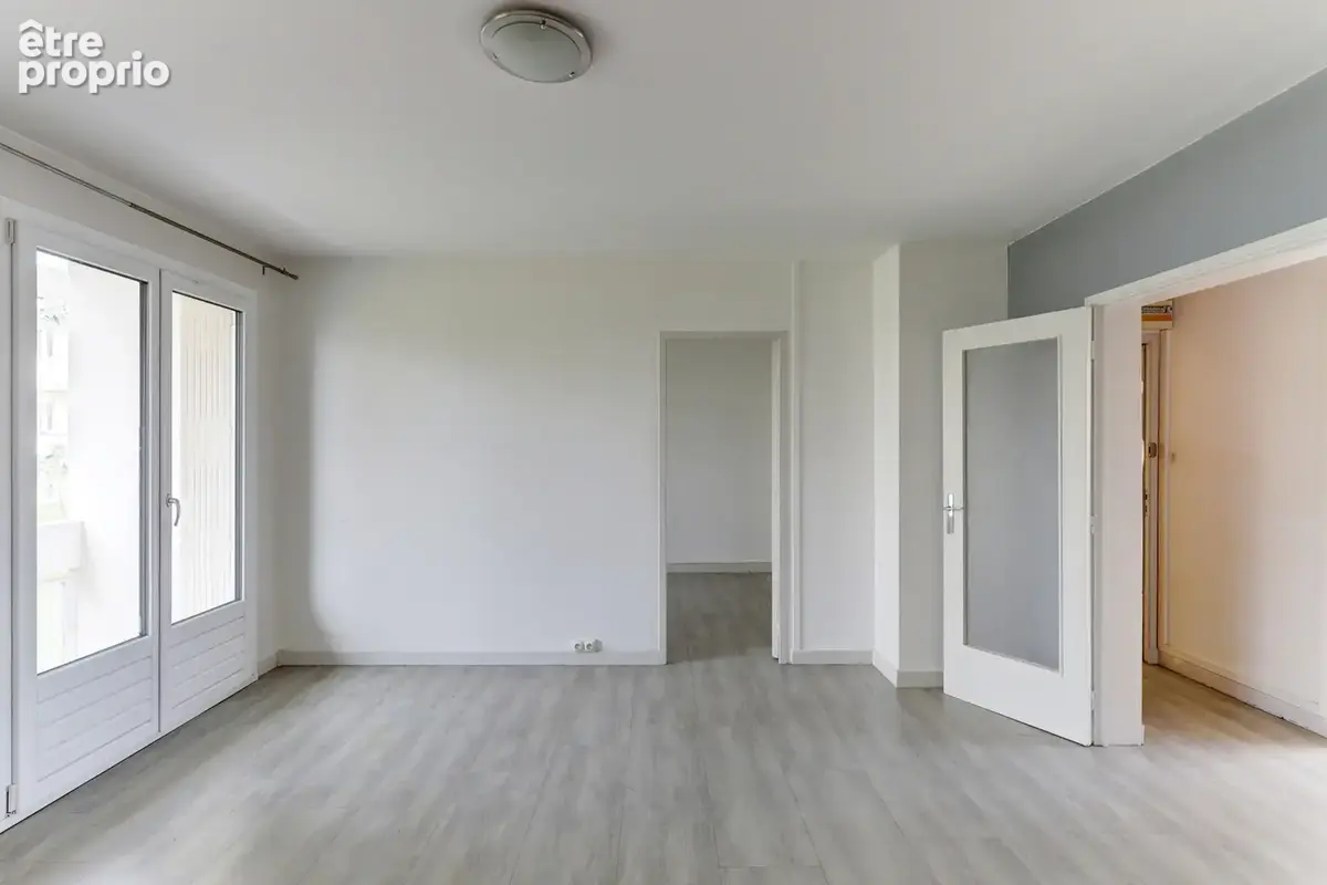 Agréable T4 de 80m2 secteur La Glacière - photo 3