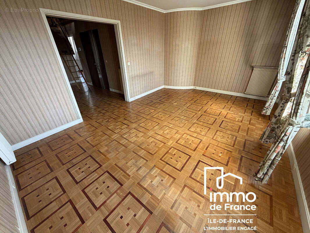 Appartement à VERSAILLES