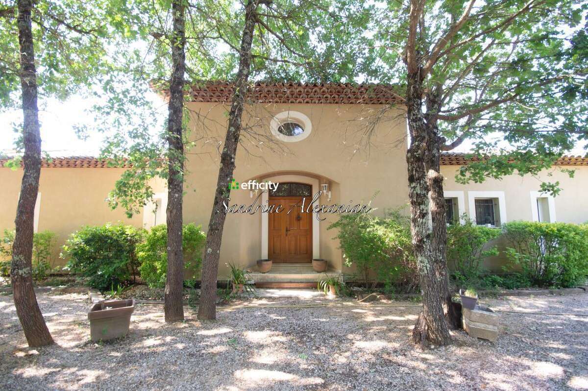 Maison à LE VAL