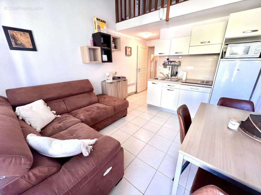 Appartement à AZILLE