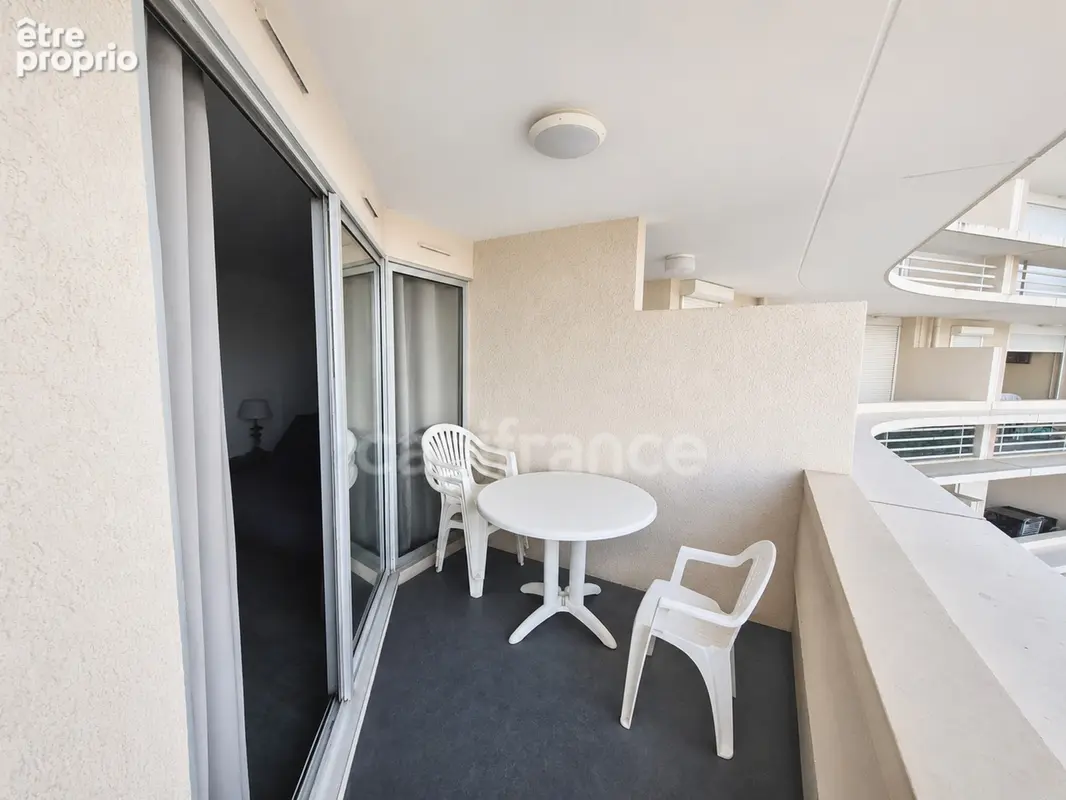 Prix en baisse ! Studio lumineux 4 couchages avec terrasse et vue Canigou – Résidence en bord de mer avec piscine - photo 6