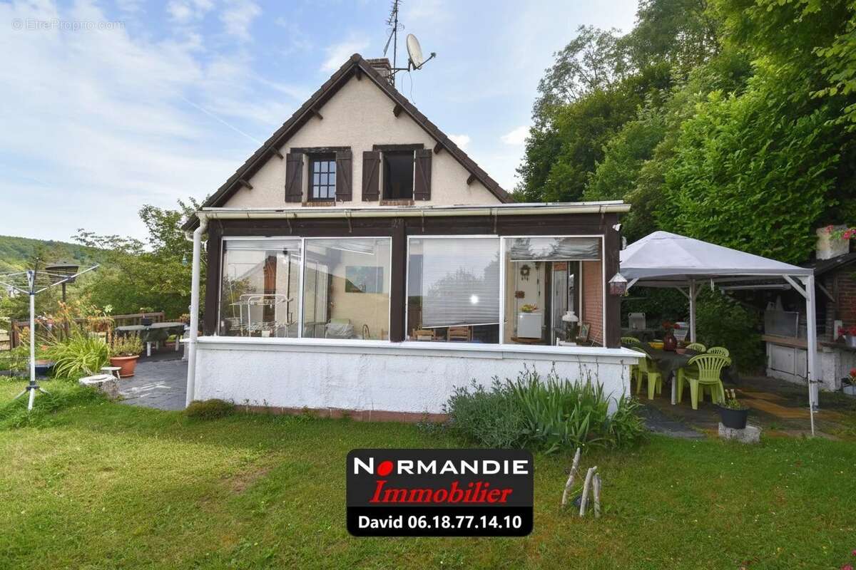 Maison à MALAUNAY