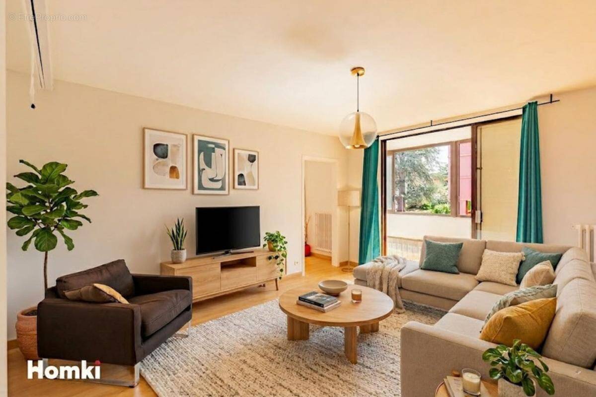 Appartement à RAMONVILLE-SAINT-AGNE