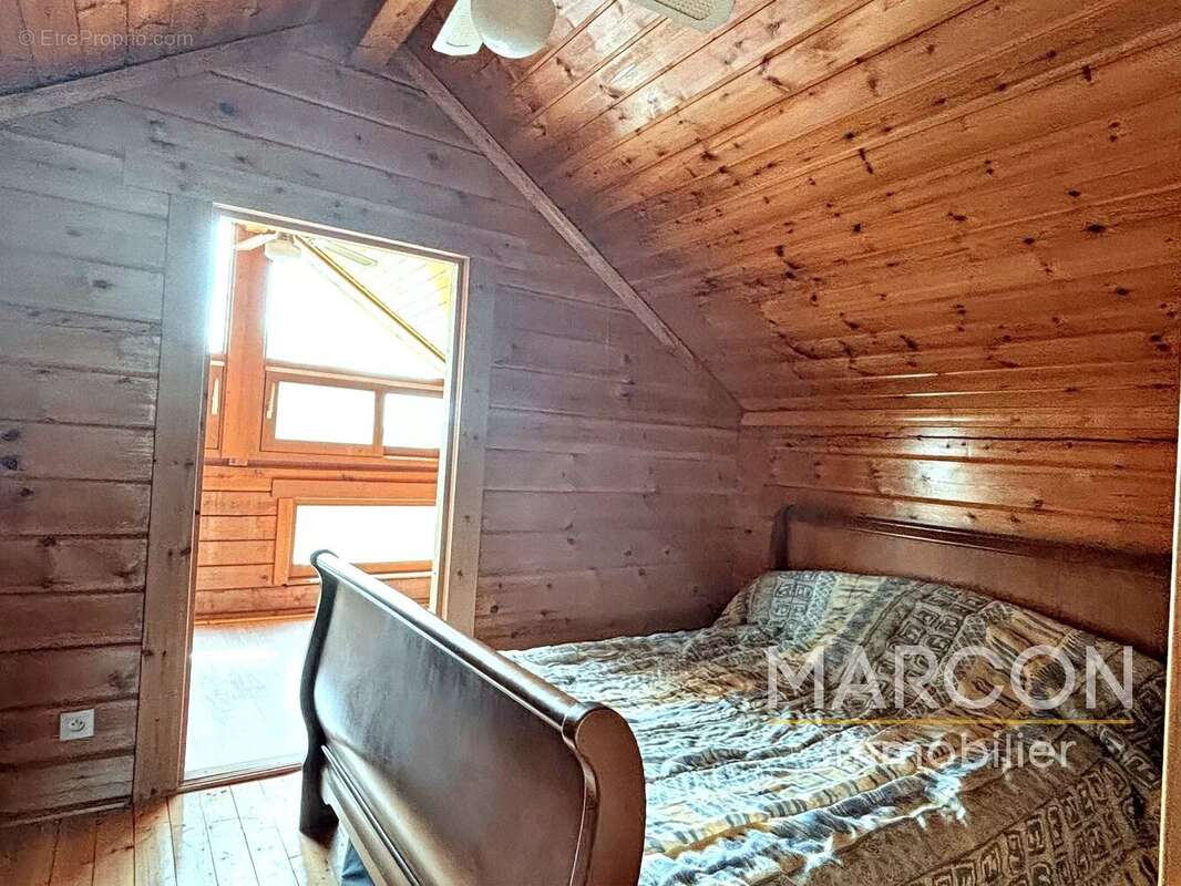 Maison à LE GRAND-BOURG