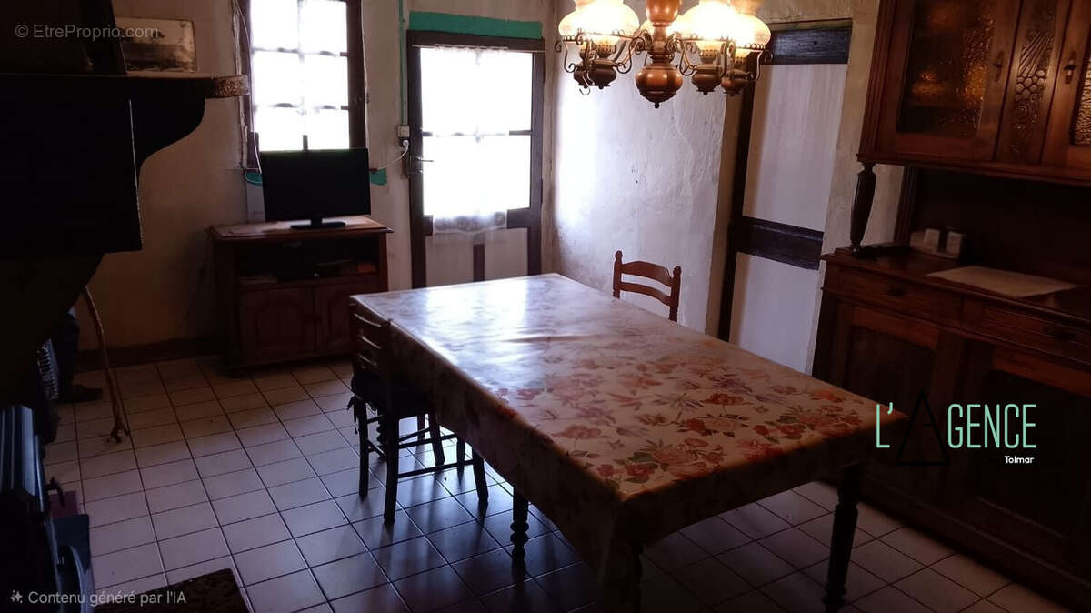 Maison 98 m² à Goualade  - photo 2