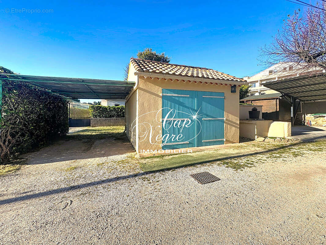 Maison à LE LAVANDOU