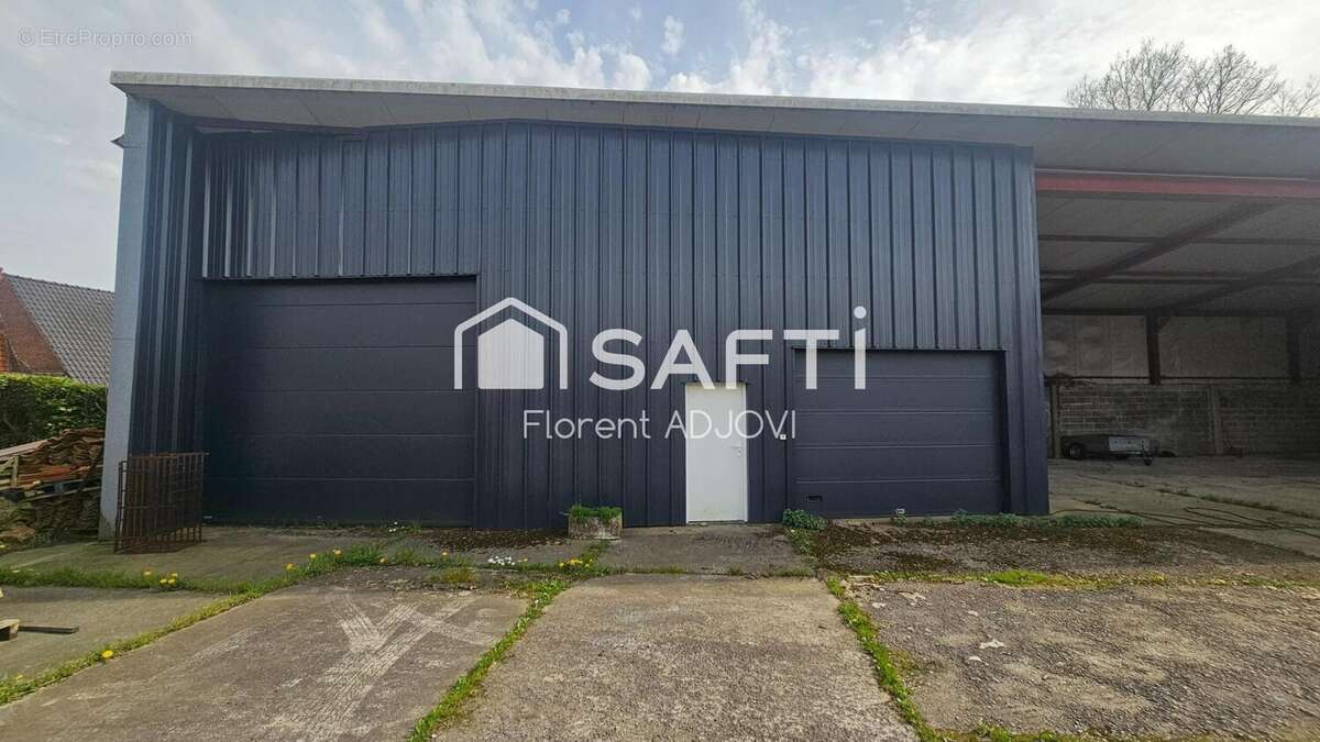 Photo 4 - Commerce à BUYSSCHEURE