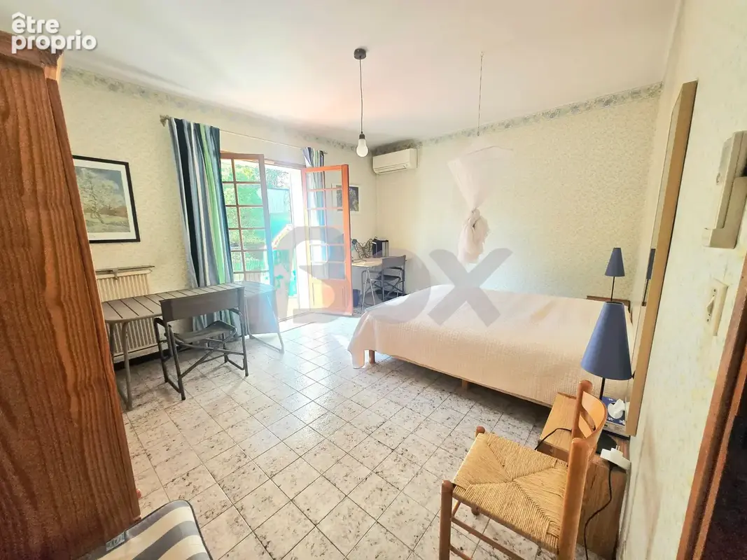 Villa 7 pièces sur 1 932 m2 de terrain avec piscine   Mer à pied - photo 14
