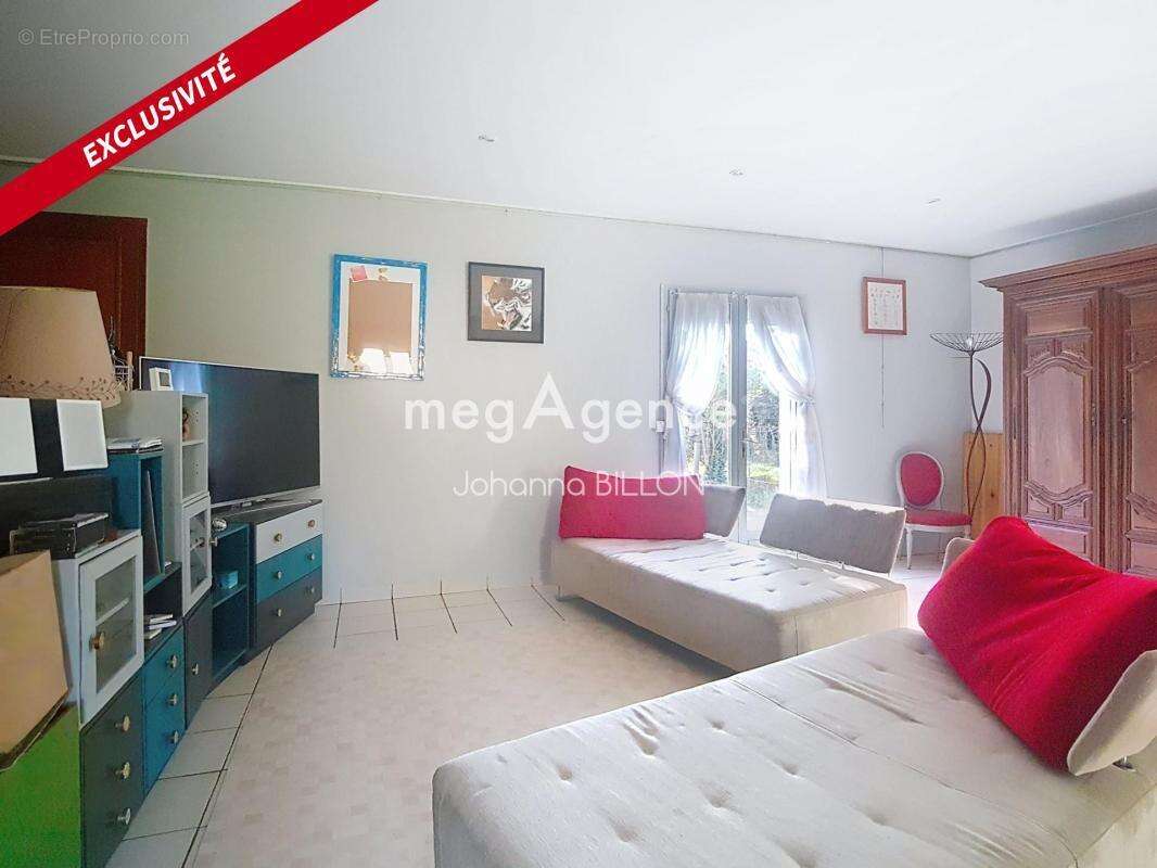 Maison à SAVONNIERES