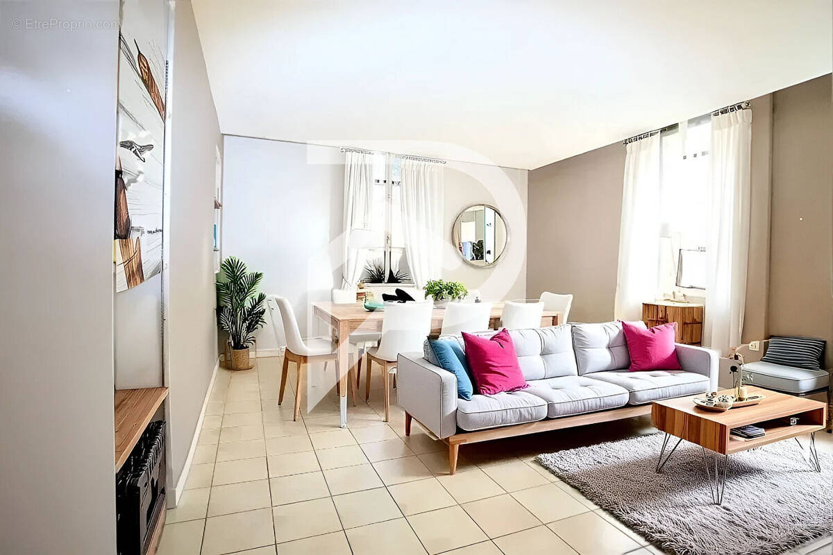 Appartement à VILLEFRANCHE-SUR-SAONE