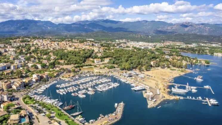 Appartement à PORTO-VECCHIO