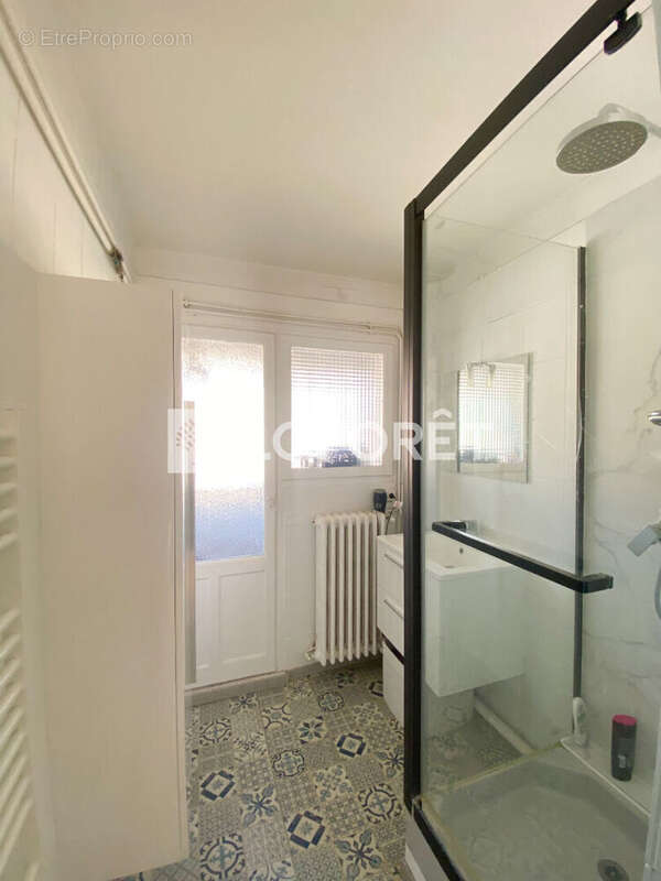 Appartement à CLOUANGE