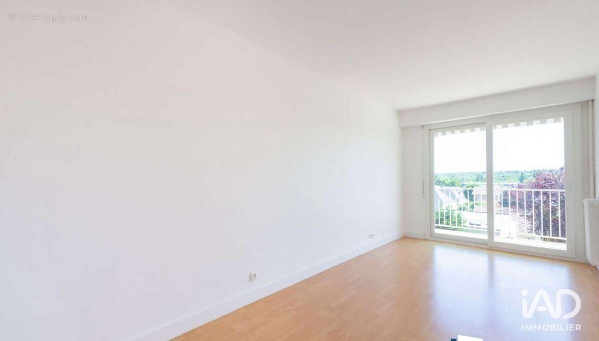 Appartement 85 m² à Saint-Cloud  - photo 5