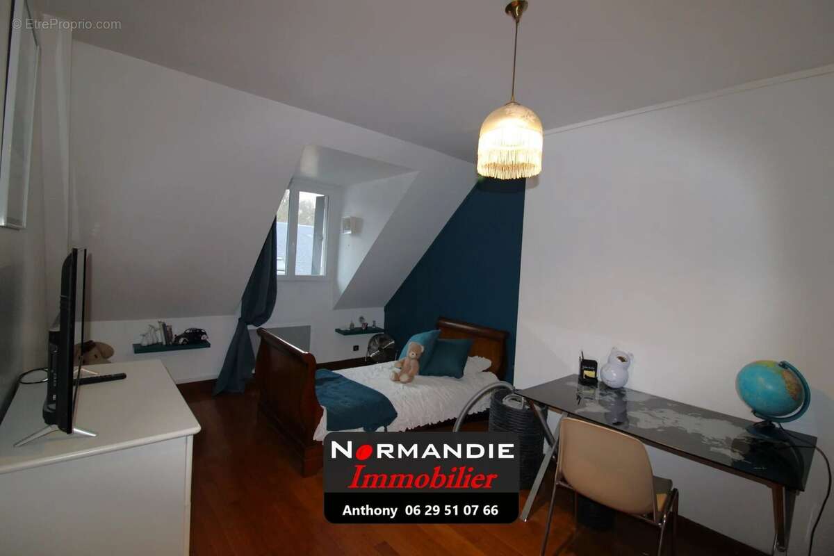 Appartement à LILLEBONNE