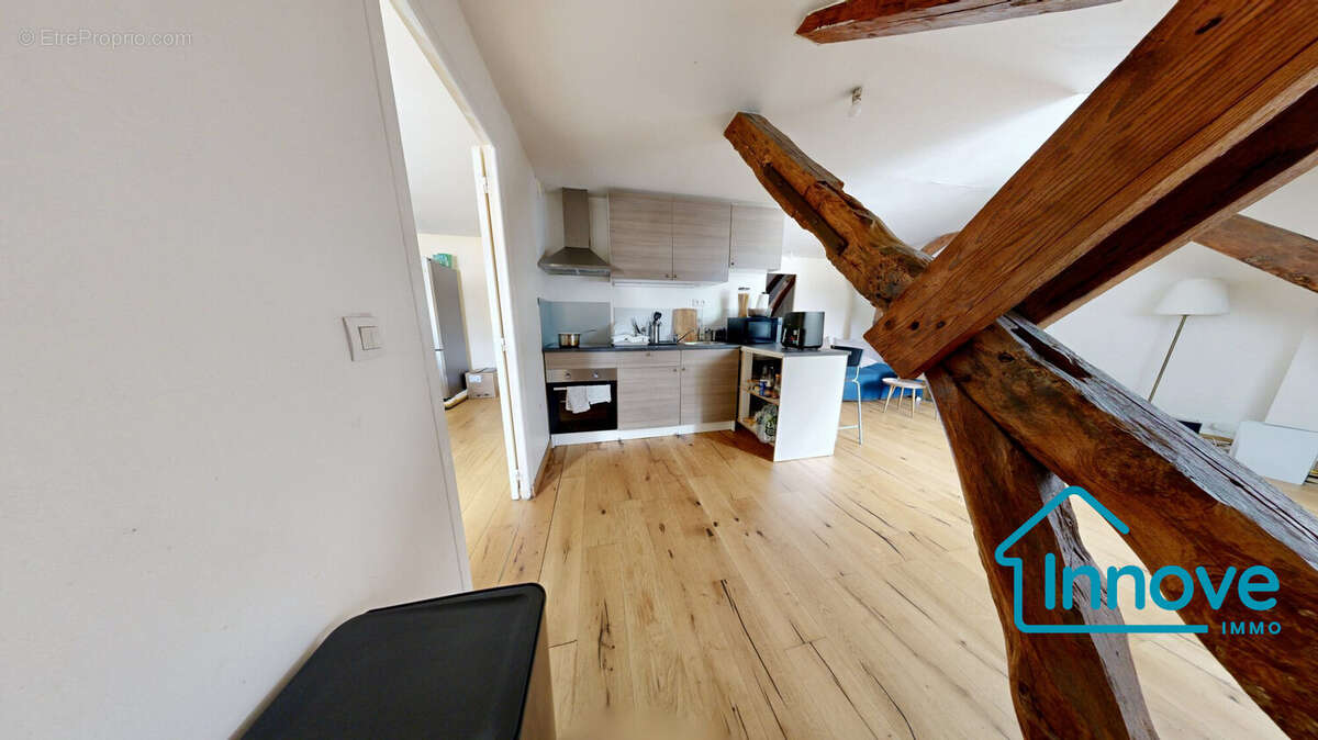 Appartement à JOUY-EN-JOSAS