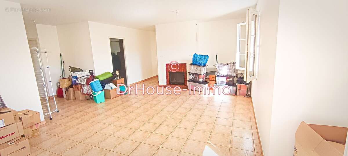 Maison à PAS-DE-JEU