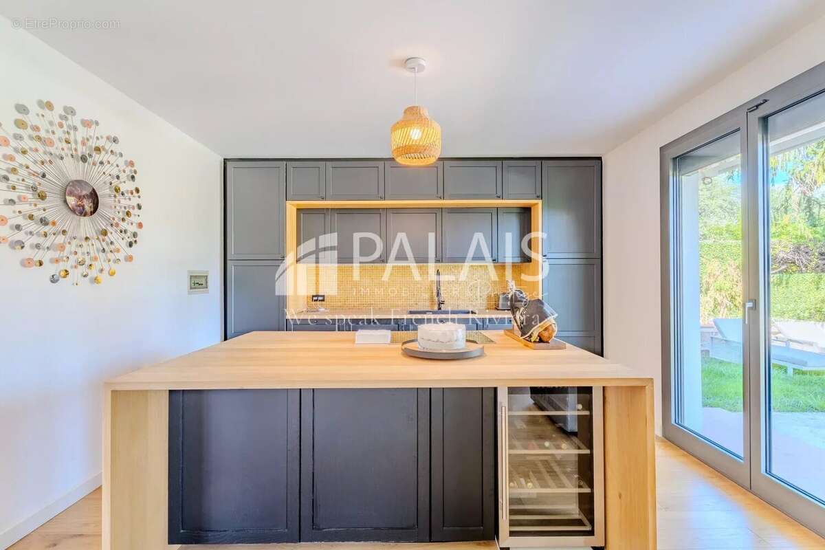 Maison à ROQUEBRUNE-CAP-MARTIN