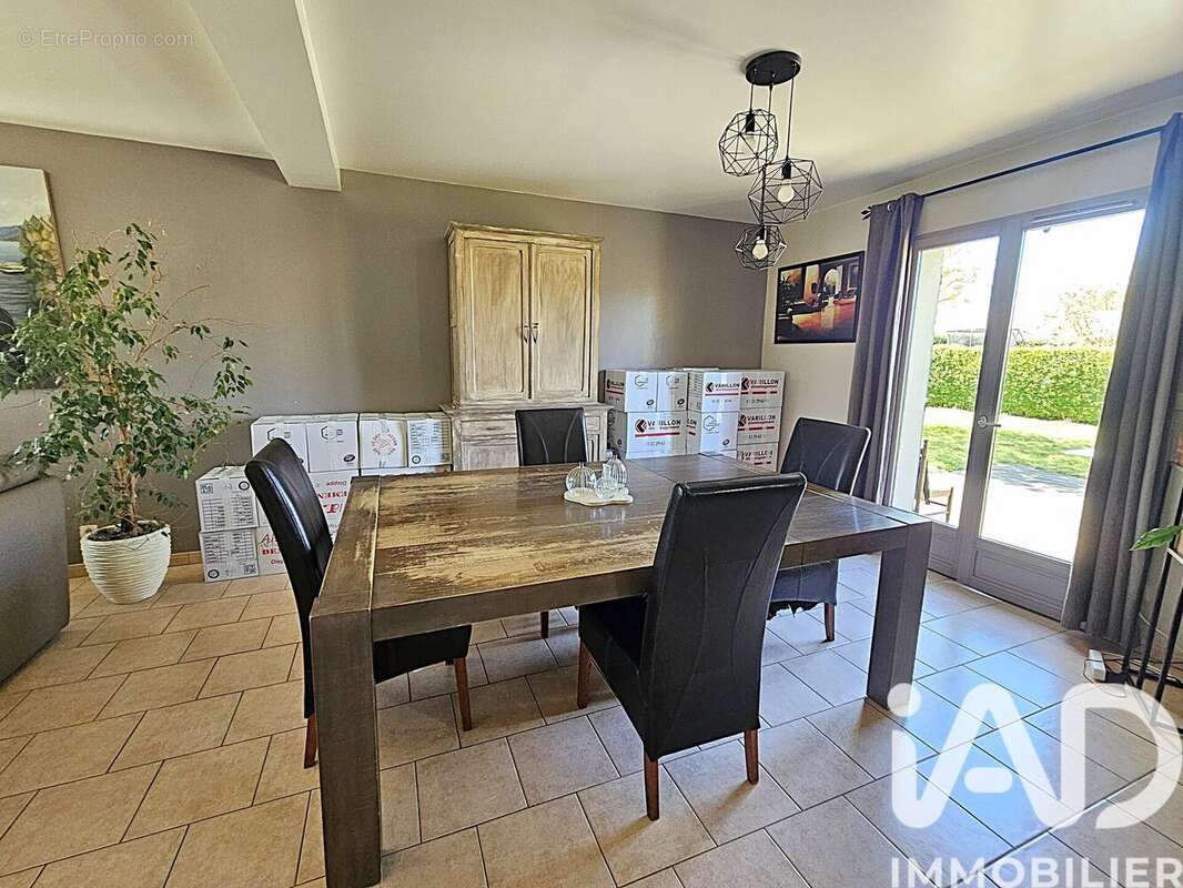 Photo 6 - Maison à SACQUENVILLE