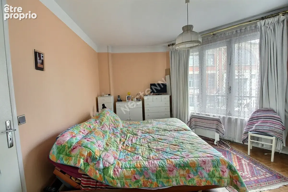 Appartement 2 pièces à vendre à Bagnolet - Proche métro Gallieni - photo 3