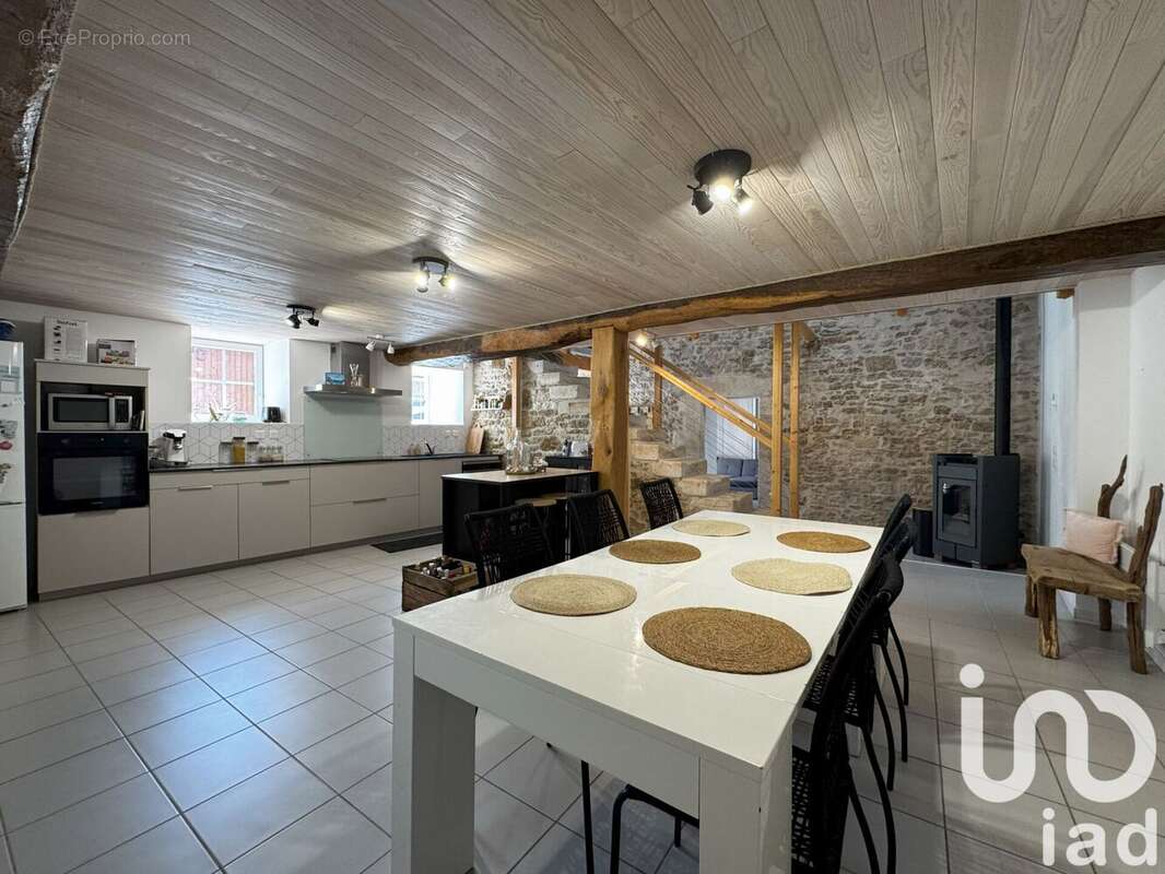 Photo 7 - Maison à FONTENAY-LE-COMTE