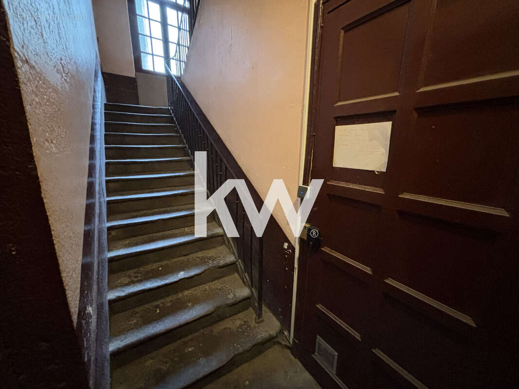 Appartement à SAINT-ETIENNE