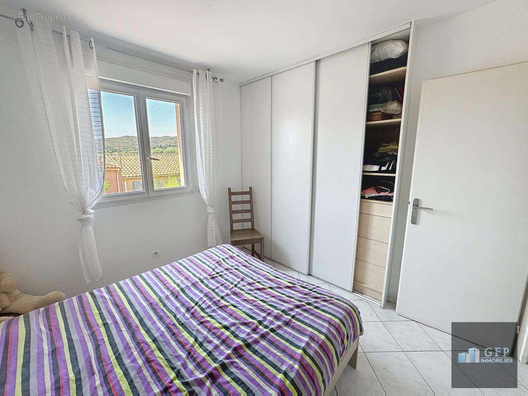 Maison à LA LONDE-LES-MAURES