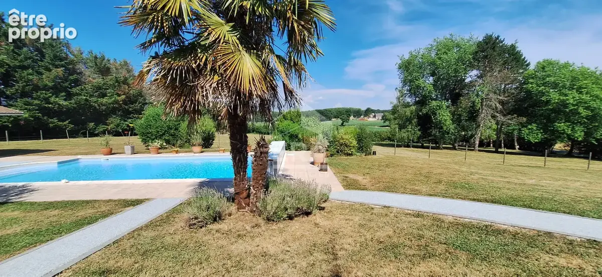 Maison 229m² à saint-denis-lès-bourg - photo 7