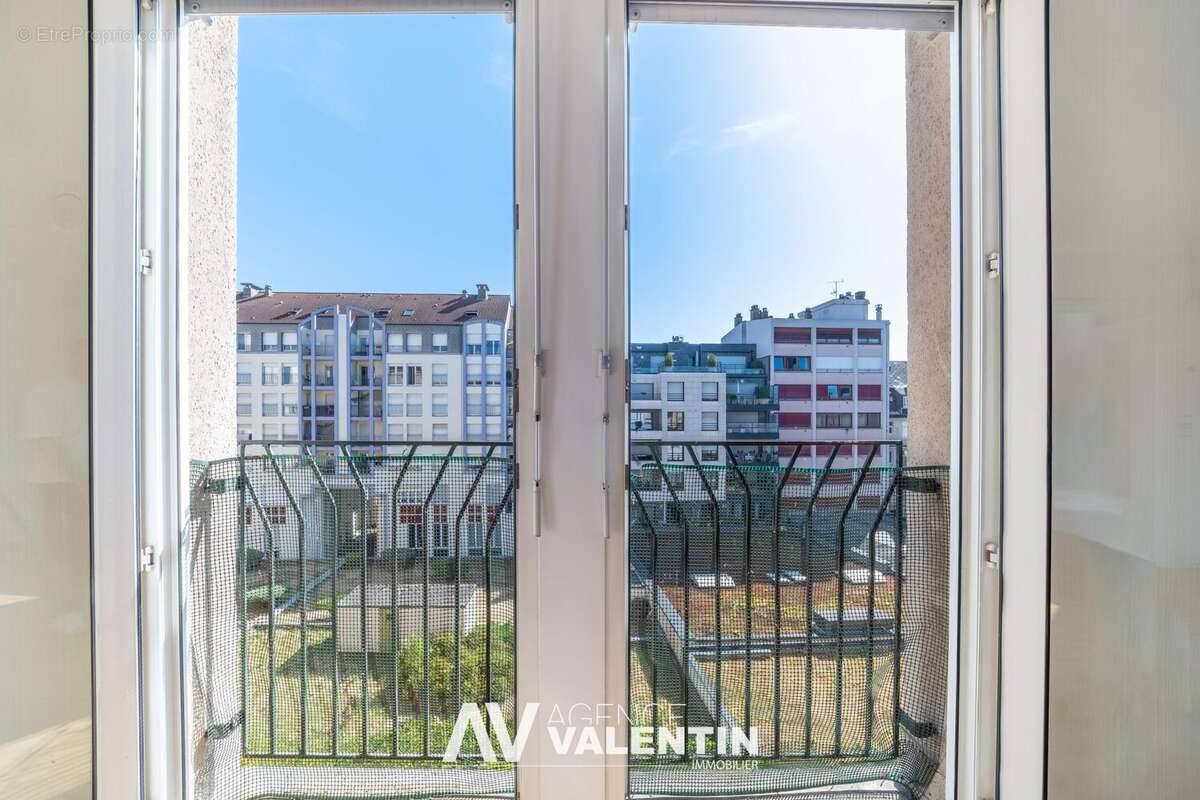 Appartement 61 m² à Metz  - photo 3